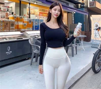 c开你的小sb倒红酒陶软