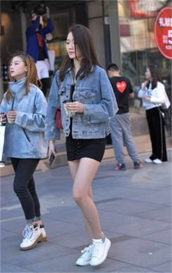 yy主播私下感恩小视频