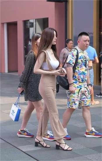 狼性军长的杀手妻