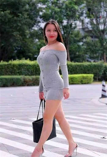 权爷夫人又自爆马甲了