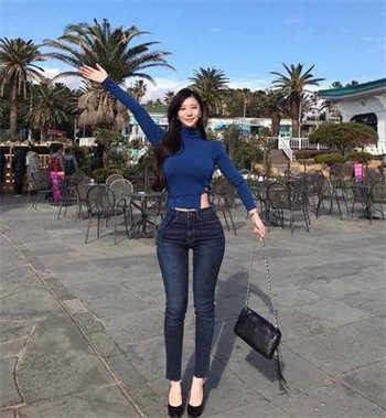 漂亮女员工的滋味中文