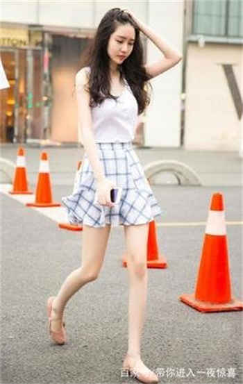 戚小怜 李琼