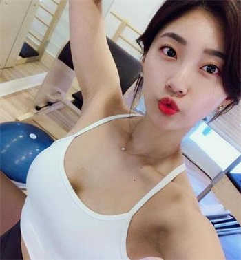 妻子托在影楼