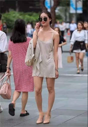 女人和异性聊天的后果
