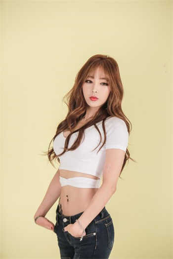手指尖的旋律圈养富家女