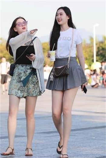 寡姐还是挺有女人味的