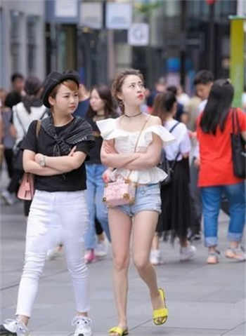 绝世盛宠黑帝的呆萌妻